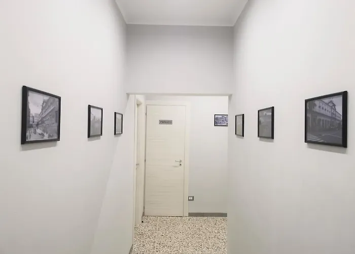 לינה וארוחת בוקר Emme נאפולי