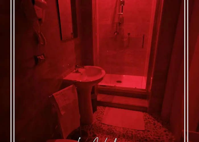 לינה וארוחת בוקר Emme נאפולי