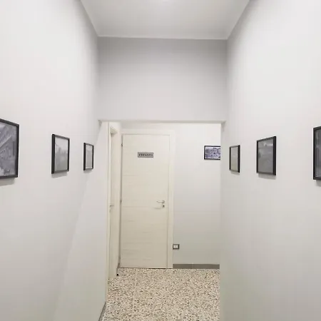 Oda ve Kahvaltı Emme Napoli